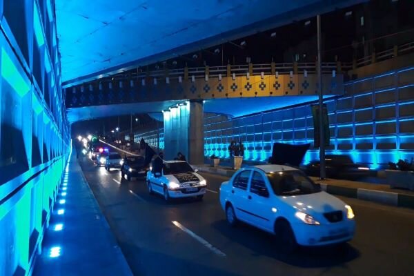 آئین تشییع نمادین حضرت زهرا(س)به صورت خودرویی در ورامین
برگزار شد