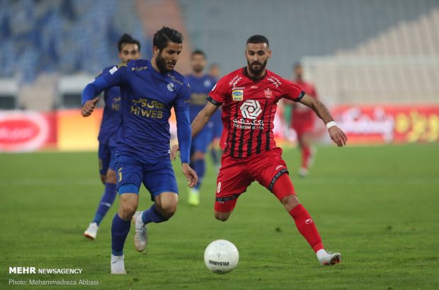 استقلال در نیمه دوم باز شد/ پرسپولیس می‌توانست کار را تمام
کند