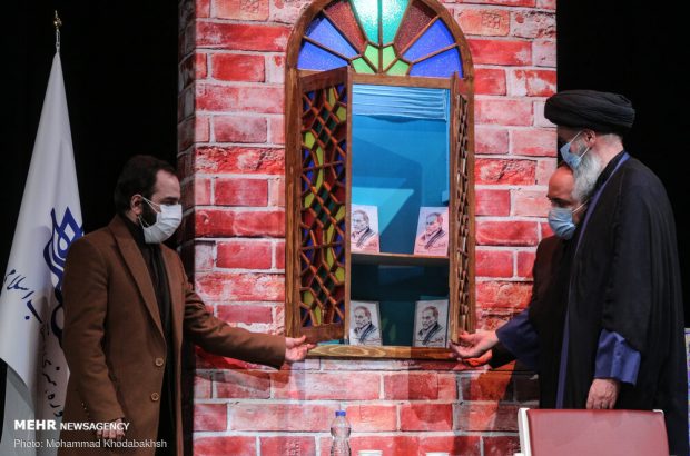 همایش ادبی فخر ایران؛ بزرگداشت دانشمند شهید محسن
فخری‌زاده