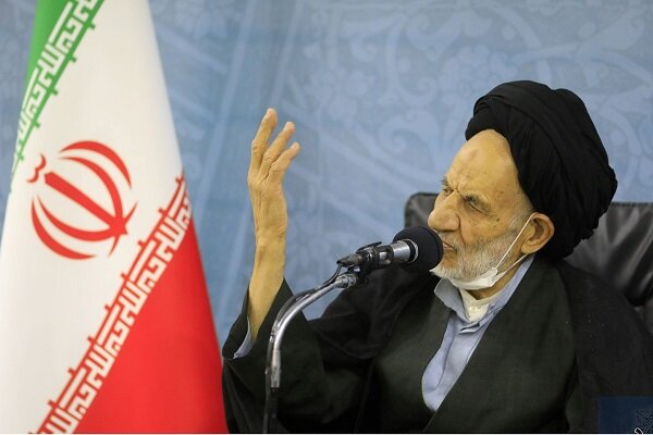 برنامه شورای فرهنگ عمومی بر احیای ارزش های بومی هر منطقه شکل
گیرد