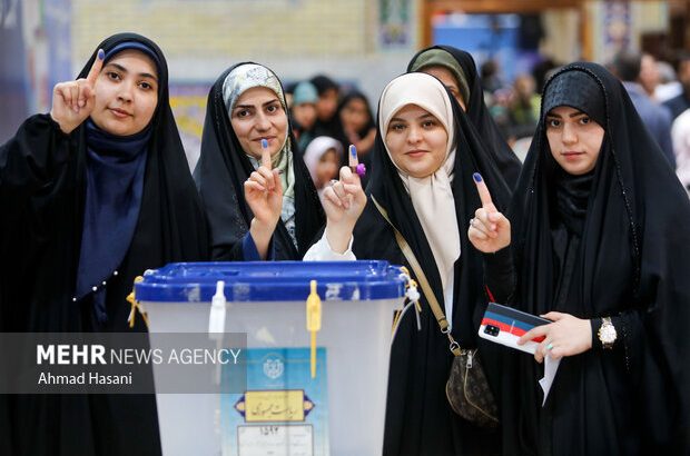 مشارکت مشهدی‌ها در انتخابات ریاست جمهوری ۷ درصد افزایش
یافت