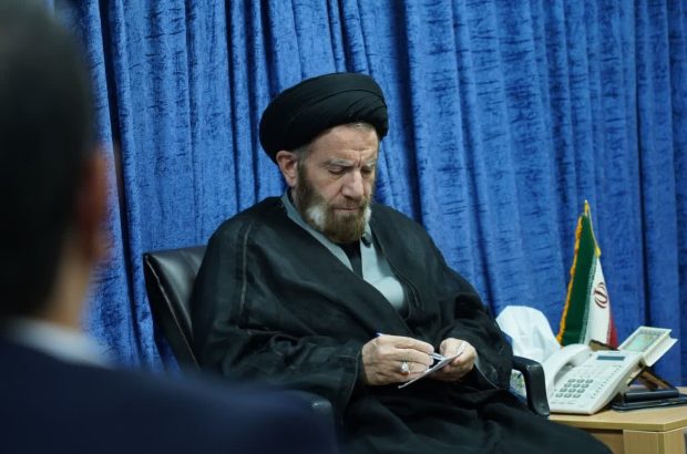 امام جمعه خرم‌آباد:افزایش«آسانسوری»قیمت‌ها ناشی از عدم نظارت
کافی است