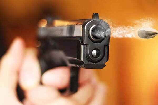هلاکت قاچاقچی مسلح در تبریز پس از گروگان‌ گیری؛ یک مأمور
پلیس مجروح شد