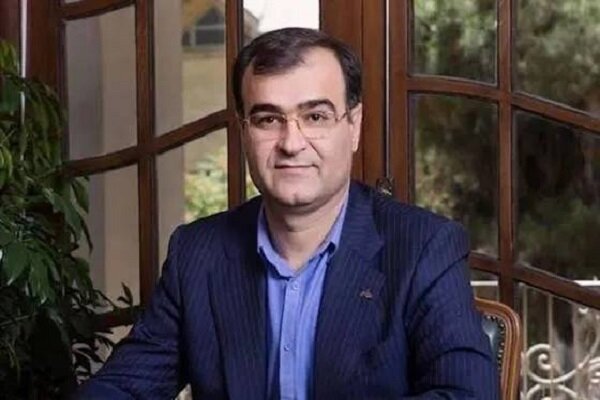 رئیس کل جدید بیمه مرکزی: صنعت بیمه به حرکت خود ادامه خواهد
داد