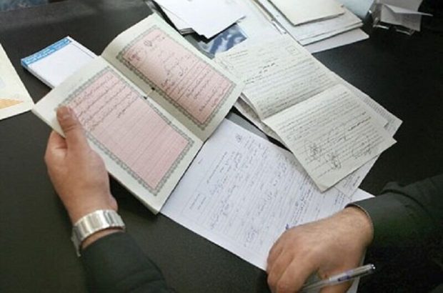 مدیرکل ثبت اسناد اصفهان: ۲۱۵سند نهضت ملی مسکن در مبارکه صادر
شد