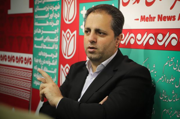 نجات ۱۲۸۰ تن ذخایر استراتژیک پروتئین کشور از دل آوار و
آتش