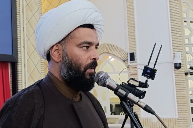 پیام رهبری به حج نمایش قدرت امت اسلام و اعلام برائت از
مستکبران است