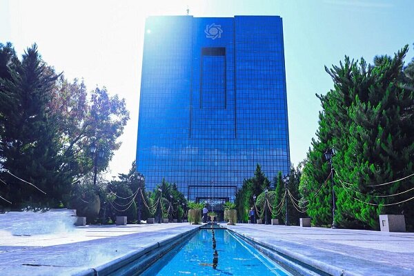 بانک مرکزی: افزایش یکباره یا مرحله‌ای نرخ سود بانکی مورد
تأیید نیست