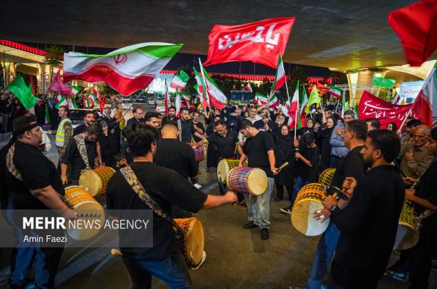 شورحسینی در کوچه پس‌کوچه‌های هگمتانه؛ نبض همدان با نام
حسین(ع) می‌تپد