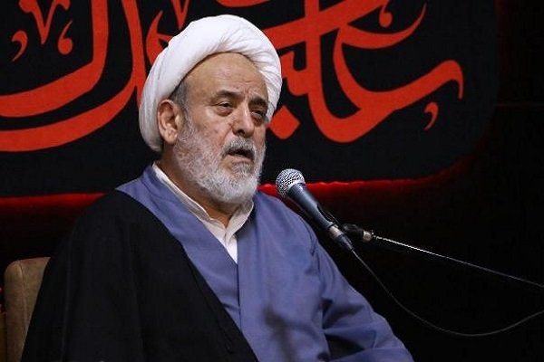 شیخ حسین انصاریان: قرآن و اهل بیت یک حقیقت واحد و بدون تفکیک
هستند