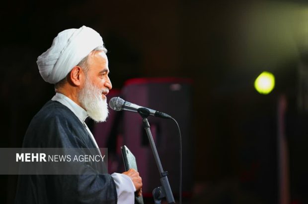 پناهیان: شفافیت نامه اخیر رهبری نشانه قدرت جمهوری اسلامی
است