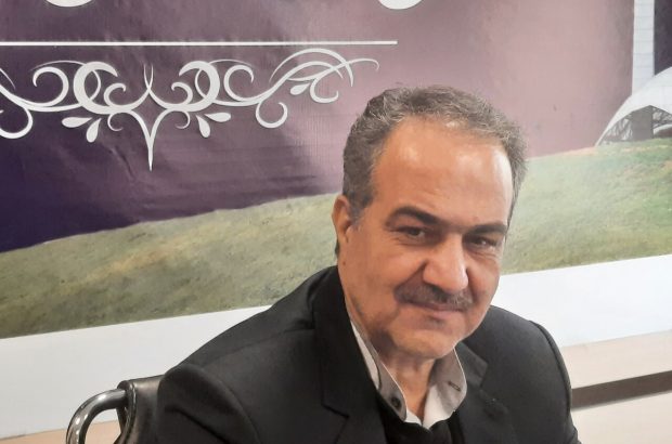 ۱۱۰۰ زندانی در ۲۴ کارگاه و کارخانه مشغول به کار
هستند ۱۱۰۰ زندانی در ۲۴ کارگاه و کارخانه مشغول به کار
هستند