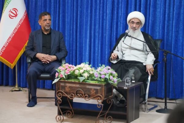 امام جمعه بوشهر: شورای نگهبان سنگر صیانت از اسلام و سلامت
نظام است امام جمعه بوشهر: شورای نگهبان سنگر صیانت از اسلام و سلامت
نظام است