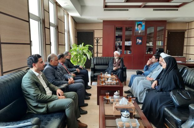 خدمات کمیته امداد دقیق، هدفمند و مبتنی بر بانک اطلاعاتی
به‌روز باشد