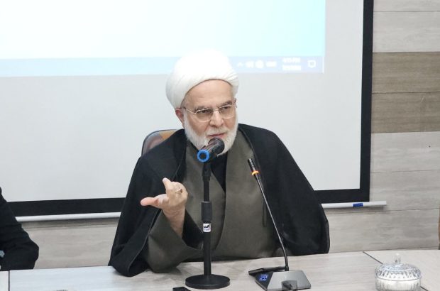 پورذهبی: جامعیت شخصیتی امام شهید رمز ماندگاری او میان رهبران
جهان است